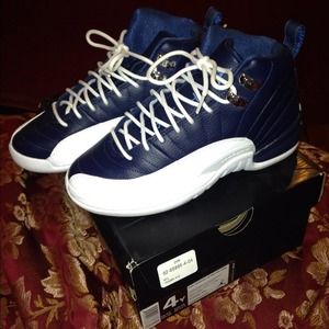 Jordan 12's