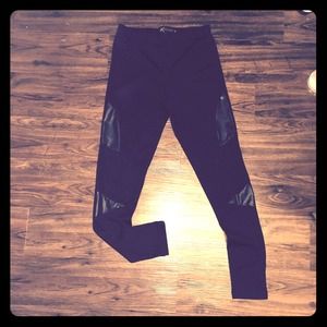 Kardashian Kollection tights