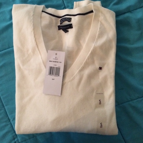 LOWEST PRICE Tommy Hilfiger sweater ⚓️🇺🇸
