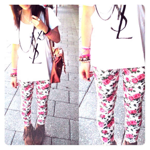 Brand new soft floral tights