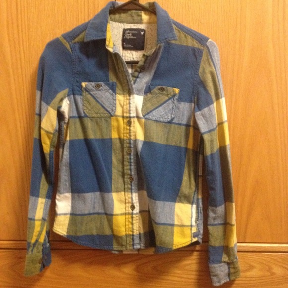 American Eagle Outfitters Tops - American Eagle flannel