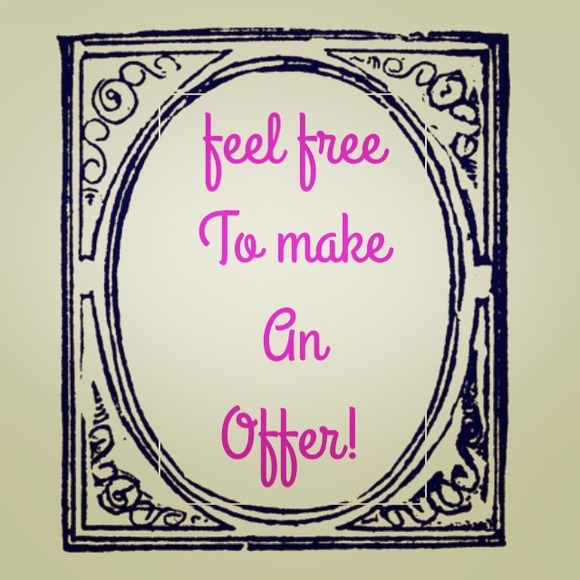 MAKE AN OFFER! I will bundle too😊