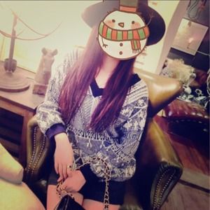 NEW Women Oversized Loose Sweater V Neck Size S