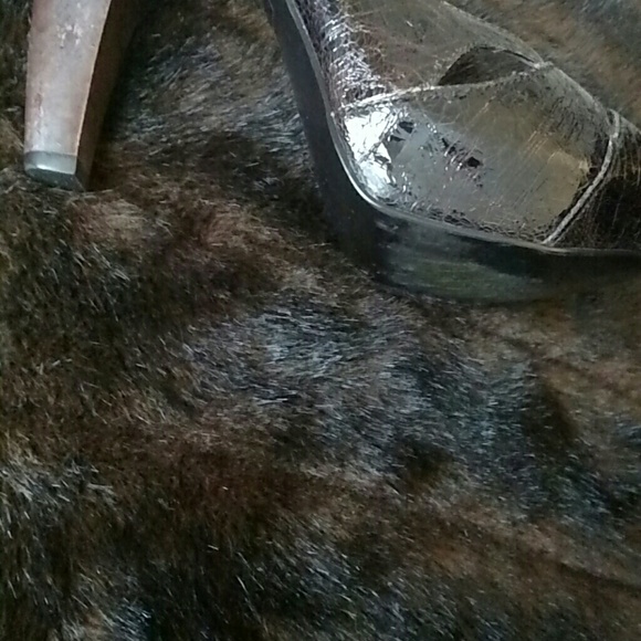 Bakers Peep toe Pumps - Picture 2 of 3