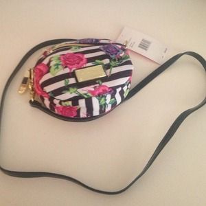 Mini Cross body bag