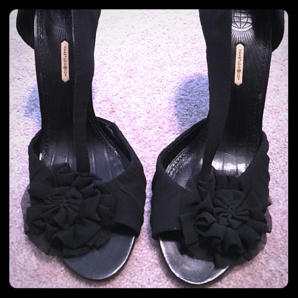 NWOT! Max studio shoes - Picture 1 of 4