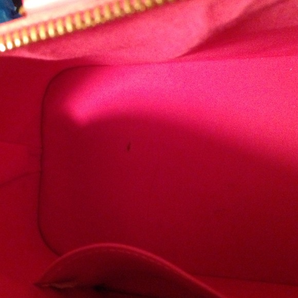 Louis Vuitton Monogram Vernis Roses Collection . - Picture 4 of 4