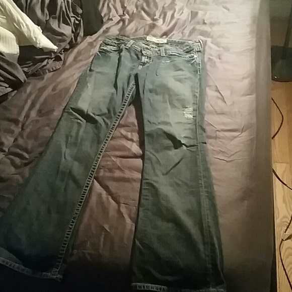 Mint condition Buckle jeans