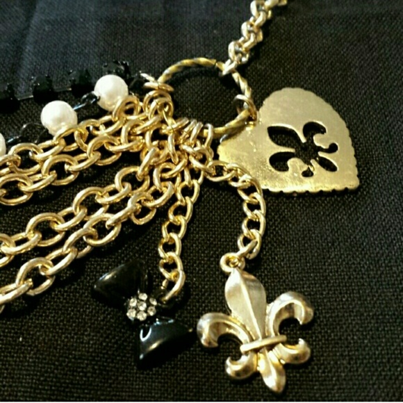 SOLD in Jennifer's bundle! 6 tier 6 charm necklace - Picture 3 of 4