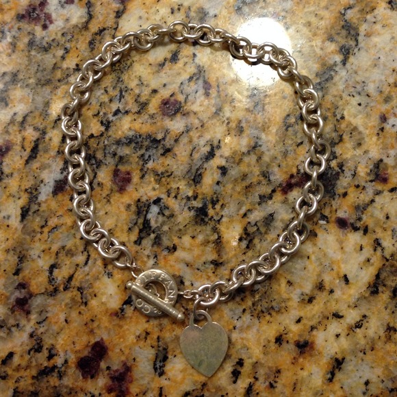 Tiffany & Co. Heart and Toggle necklace
