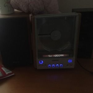 Cd player /radio aux cord included!!