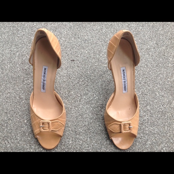 Manolo BLAHNIK Beige Alligator Shoes 39 - Picture 2 of 4
