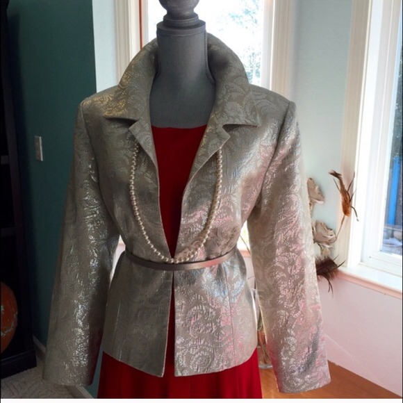 💃HOST PICK💃Gorgeous Gold Jacquard Jacket