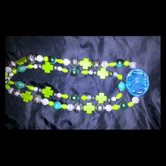 Chunky Cowgirl style necklace