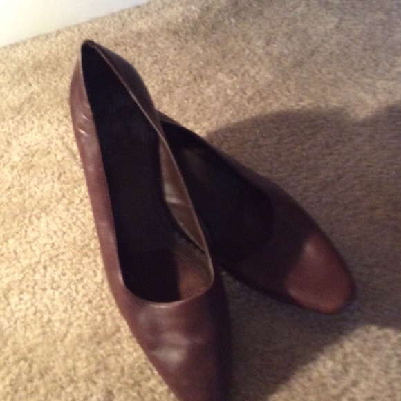 Croft and barrow brown leather pumps