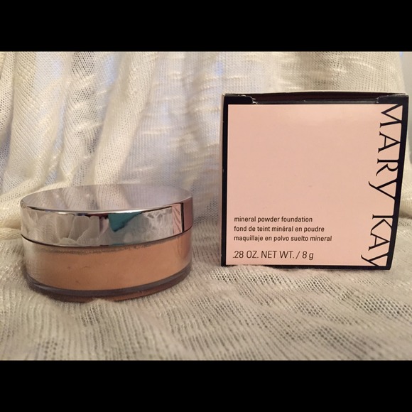 Mary Kay Mineral Powder Foundation Beige 1.5