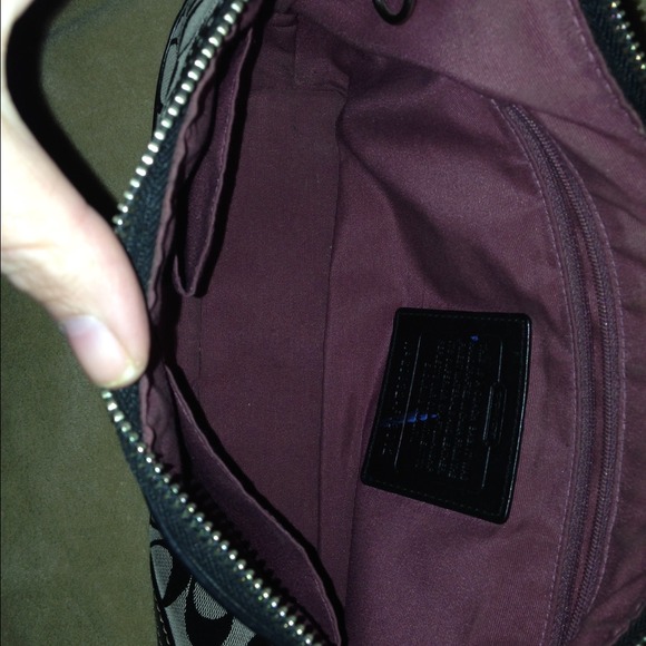 Authentic Coach handbag - Picture 2 of 2