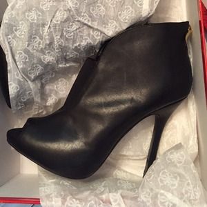 Guess Bootie near perfect worn but only once