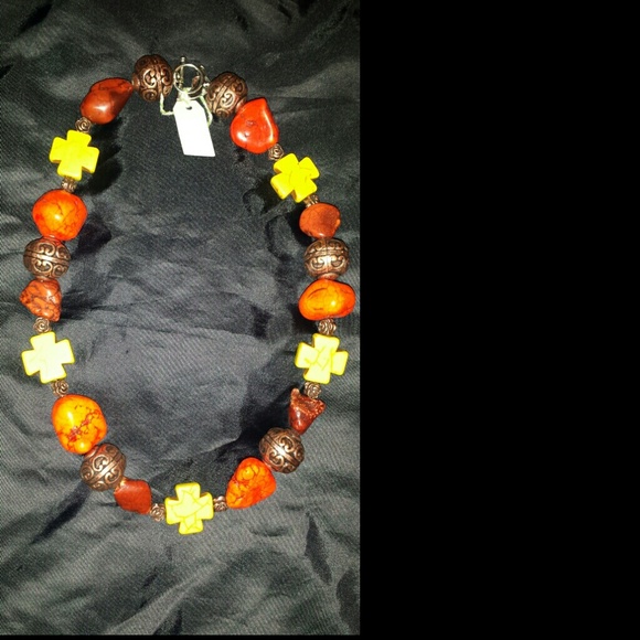 Chunky cowgirl style necklace