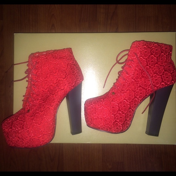 #aldo #macys #dilliards #yru #solestruck #nastygal