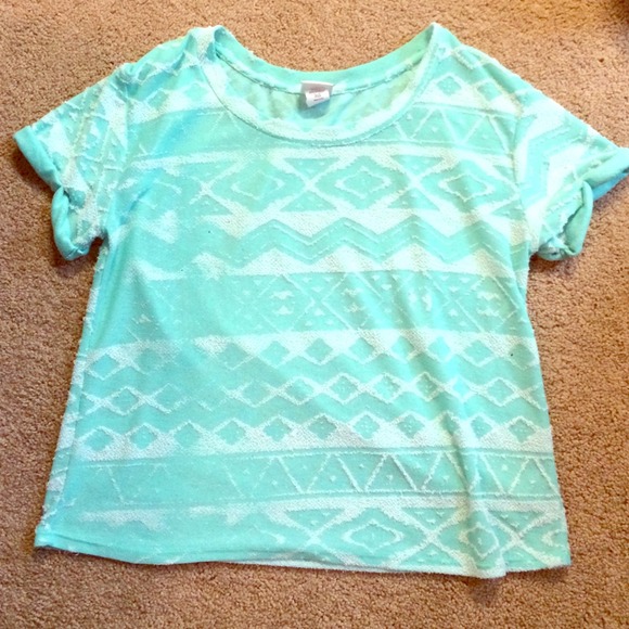 Daytrip tribal top! Size M, super cute! - Picture 1 of 1