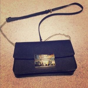 Michael Kors Sloan Chain Crossbody