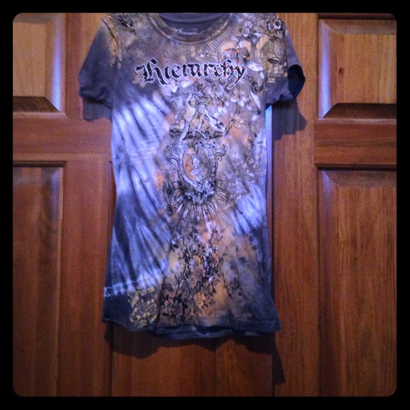 Shirt medium from buckle