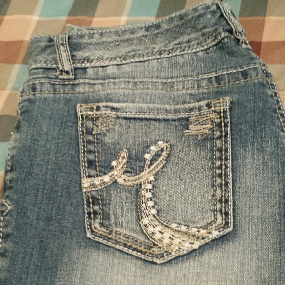Womens maurices brand jeans