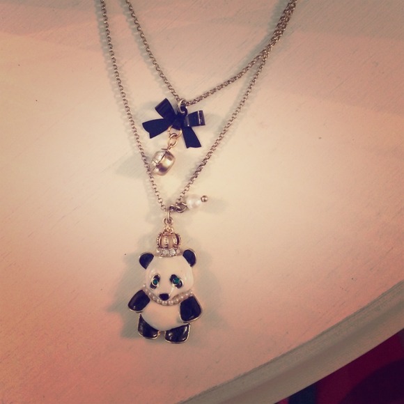 Double layer panda and bow gold necklace
