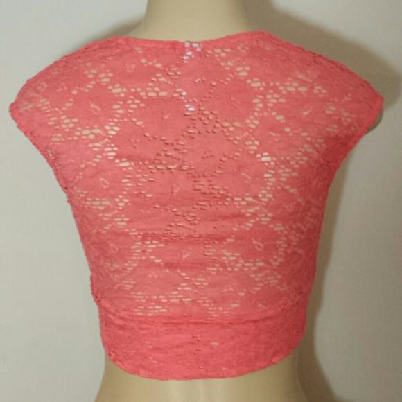 Belly shirt from 2cute - Picture 2 of 2