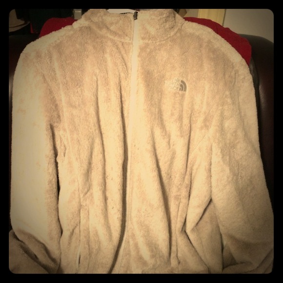 XXL cream colored Northface jacket
