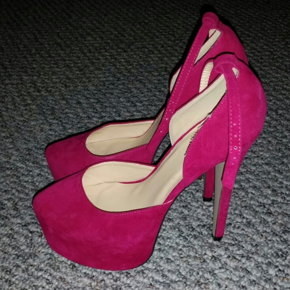 Solid pink heels - Picture 1 of 4