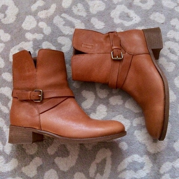 J. Crew Shoes - Jcrew Ryder Ankle soft pebble leather bootie/boots