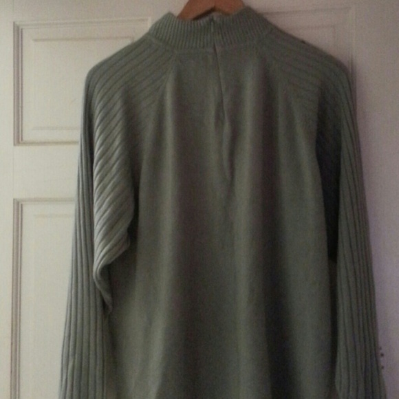 Sweater - Picture 2 of 2