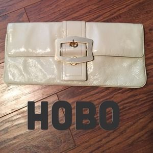 HOBO CLUTCH