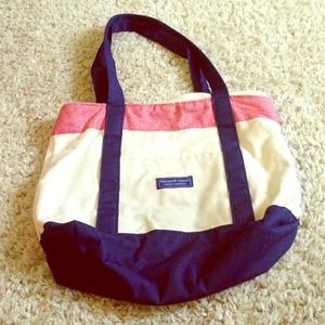 Vineyard Vines tote