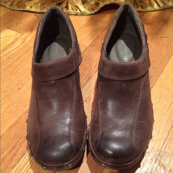 Merrell Luxe Brown Heeled Mules - Picture 1 of 4