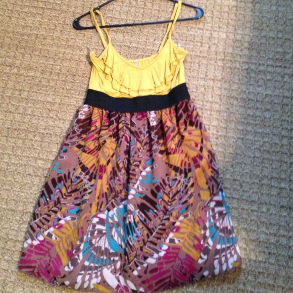 Mustard dress with black high waist band