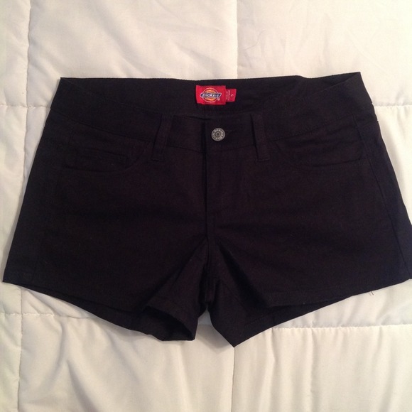 Dickies black shorts size 5