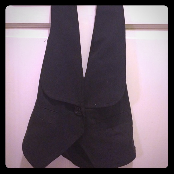 Black vest