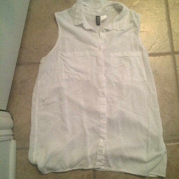 H&M sleeveless top
