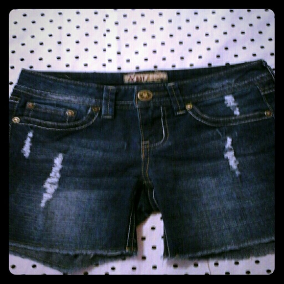 YMI midi Jean shorts NWOT