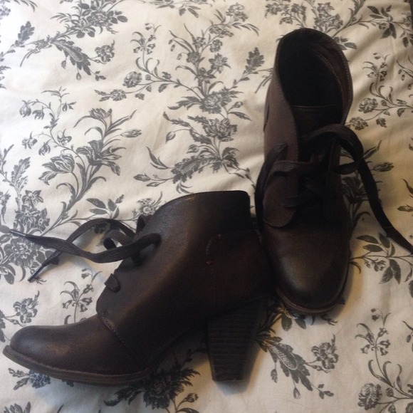 Dark brown booties