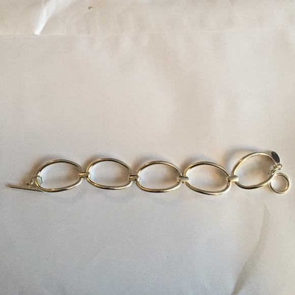 Sterling silver toggle clasp bracelet