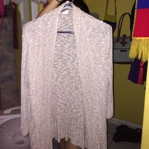 BRAND NEW GORGEOUS CARDIGAN