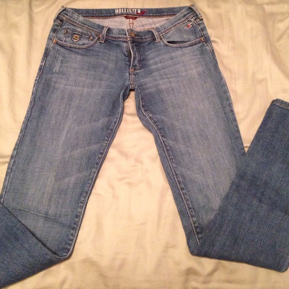 Hollister jeans