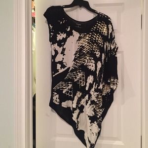 ☀️sold☀️NWOT- express tunic