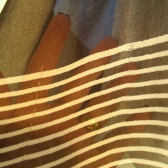 Striped mini skirt - Picture 3 of 3