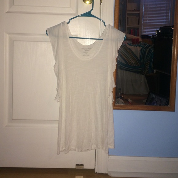 long shirt sleeve shirt