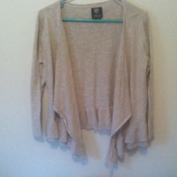 American Eagle Outfitters Sweaters - American eagle cardigan